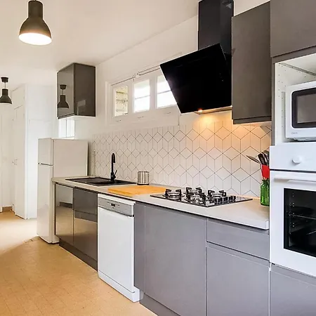 Beautiful Home In Colombieres With Wifi *