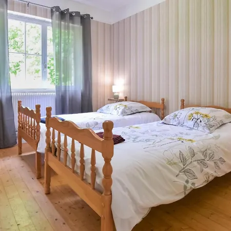 Beautiful Home In Colombieres With Wifi * Colombieres